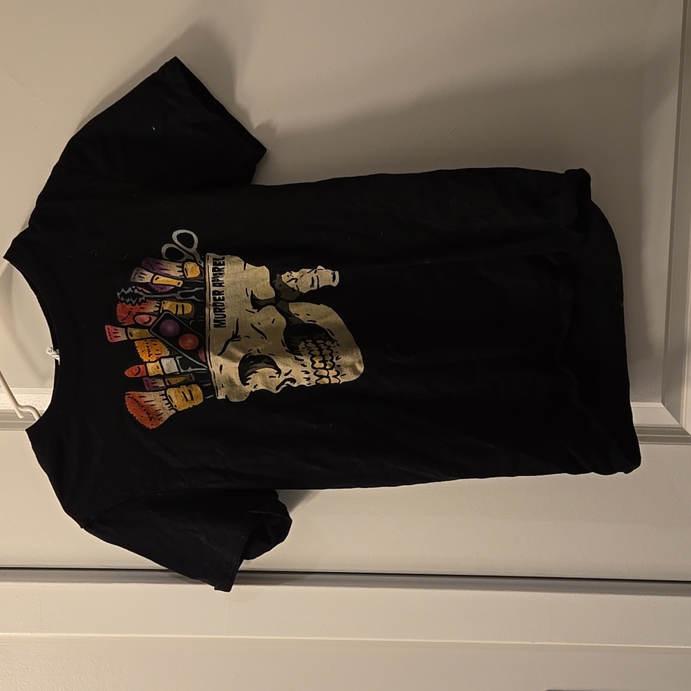 Makeup skull t shirt